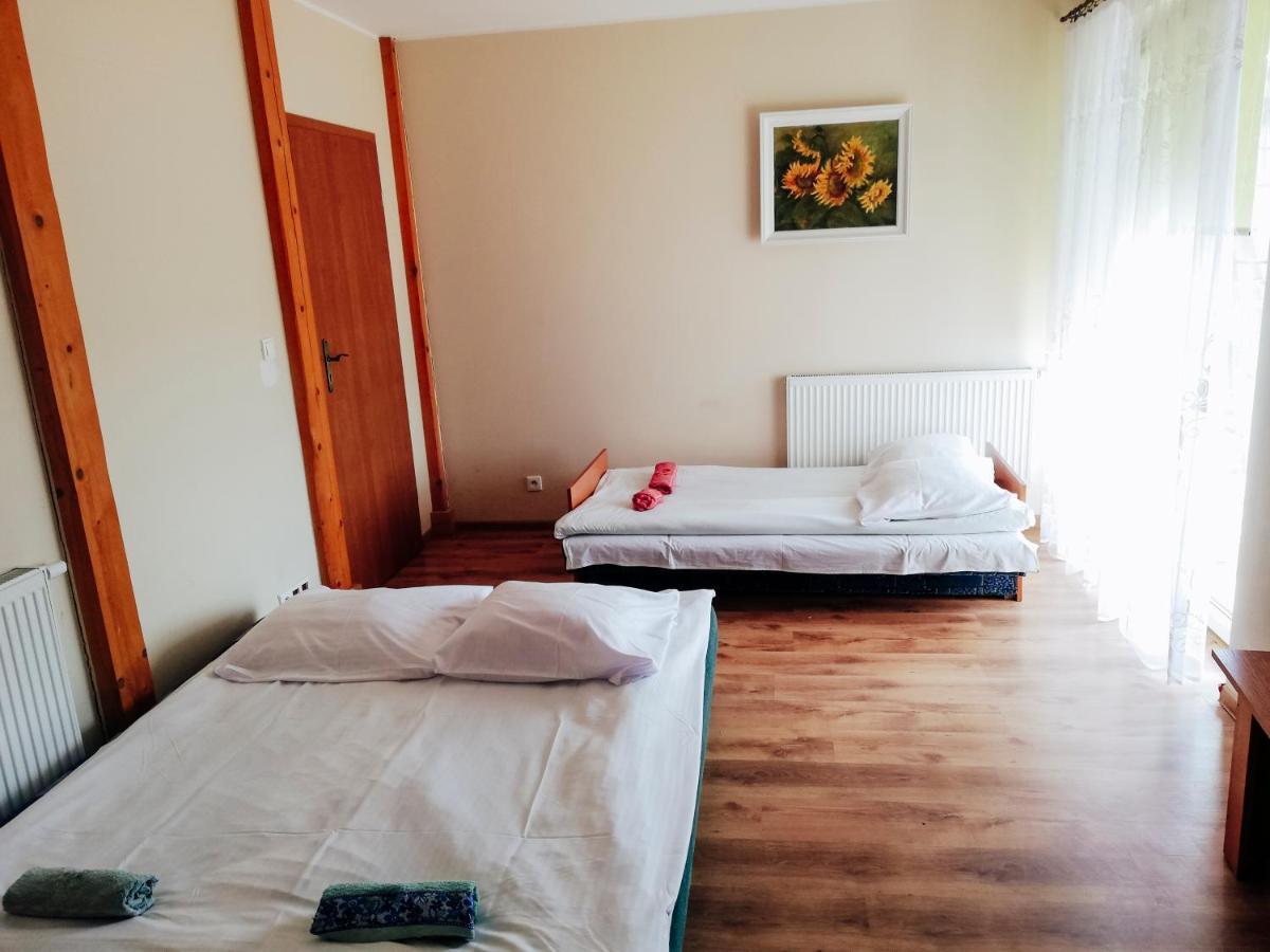 Zajazd Dolina Sadosiow Godkowo Esterno foto